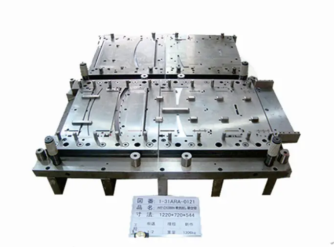 STEEL PUNCH AND DIE SET METAL TOOL MANUFACTURER